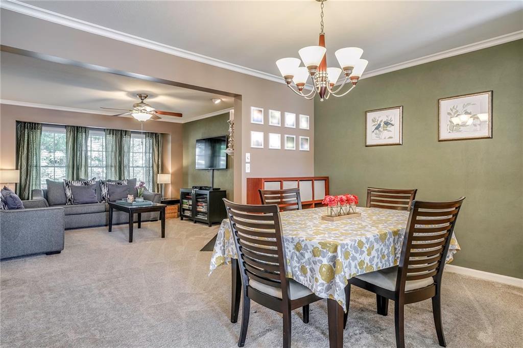 7 Castle View Drive McKees Rocks, PA 15136 - Photo 6 of 25