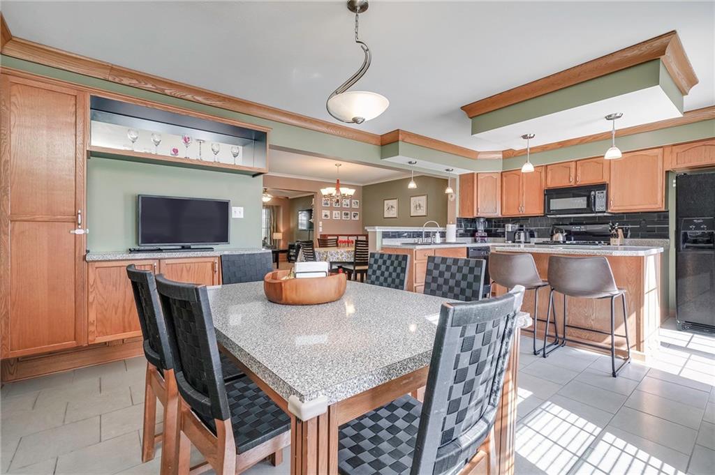 7 Castle View Drive McKees Rocks, PA 15136 - Photo 8 of 25
