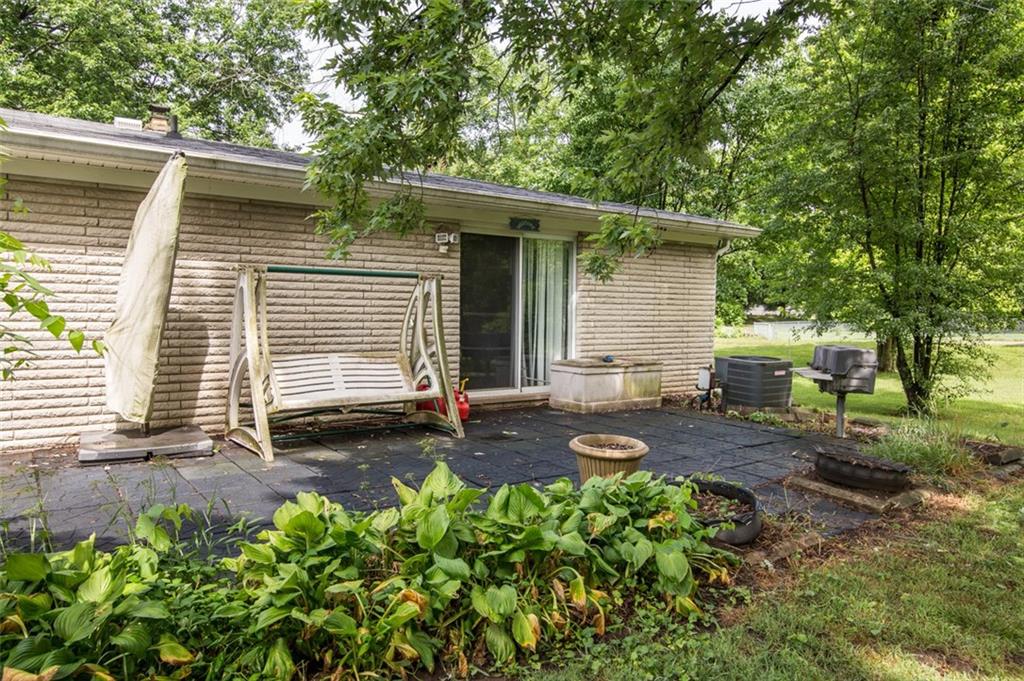 6449 Smith Road Indianapolis, IN 46236 - Photo 24 of 47 Gallery Image 24