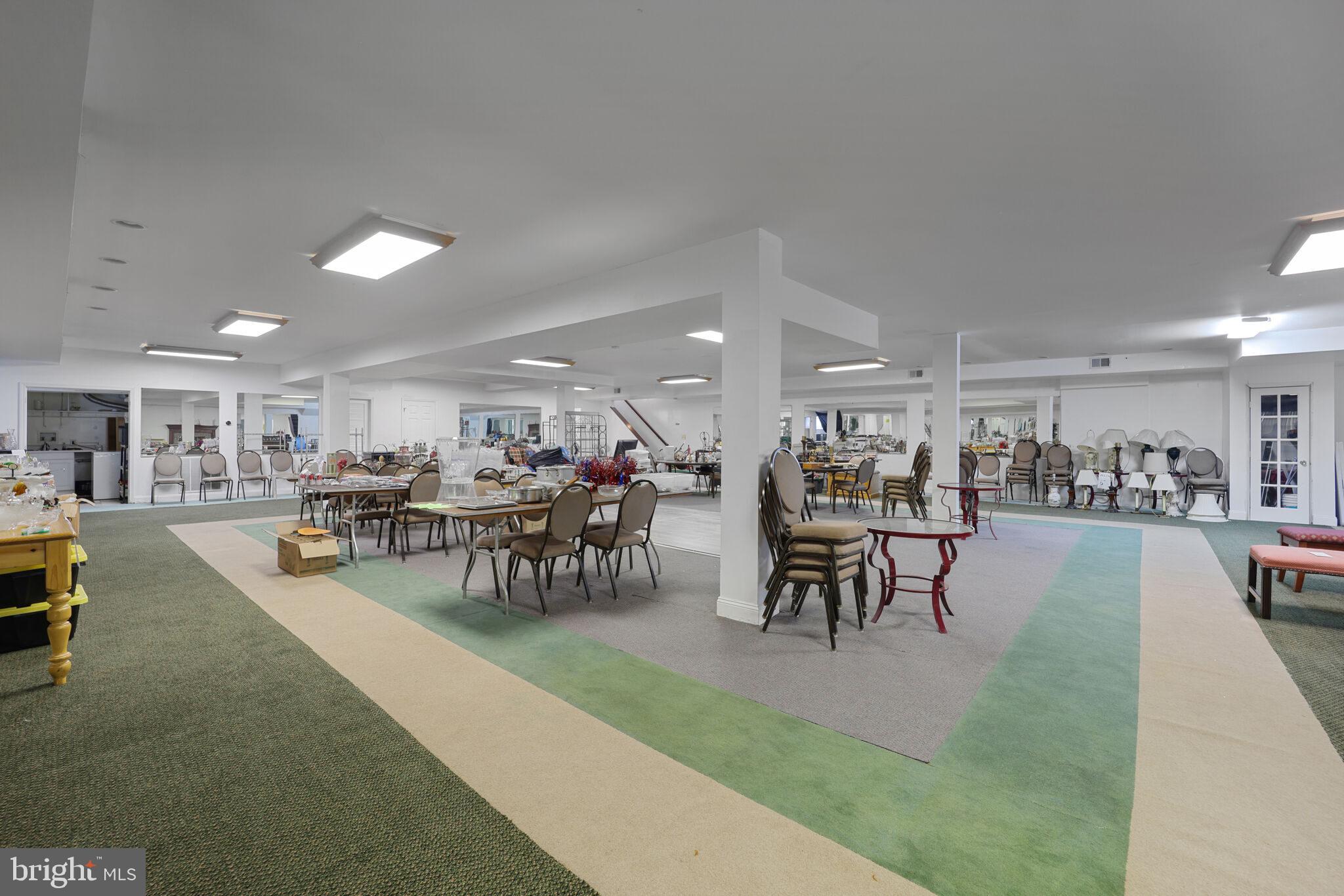1410 Missouri Avenue Northwest Washington, DC 20011 - Photo 24 of 38 a view of a dining hall with lots of furniture