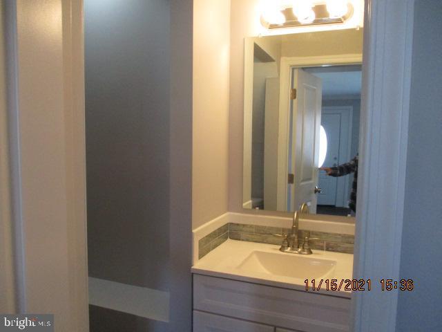 1626 Riverwood Road Baltimore, MD 21221 - Photo 13 of 43