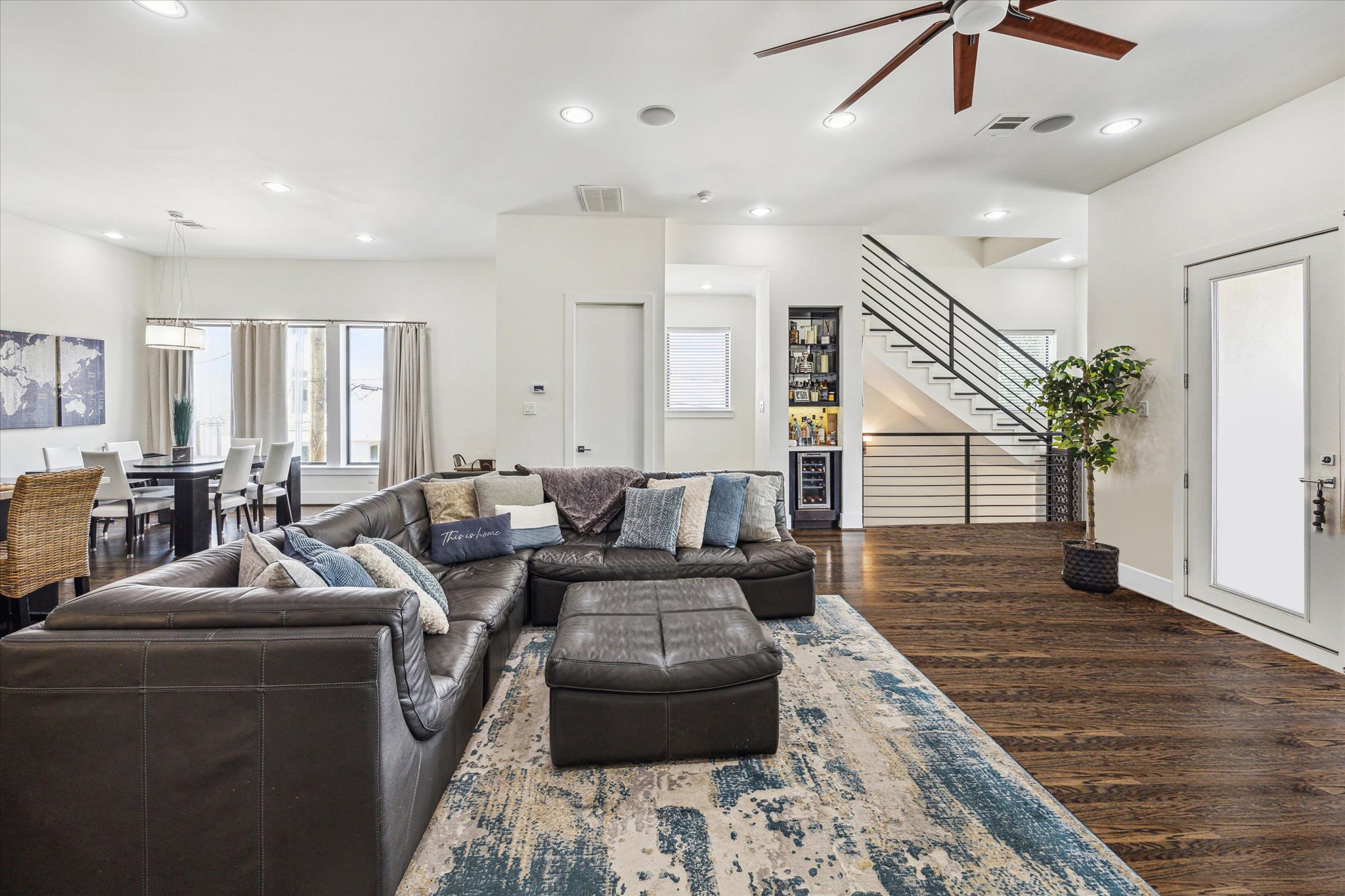 1505 Detering Street Houston, TX 77007 - Photo 15 of 27 a living room with furniture and wooden floor