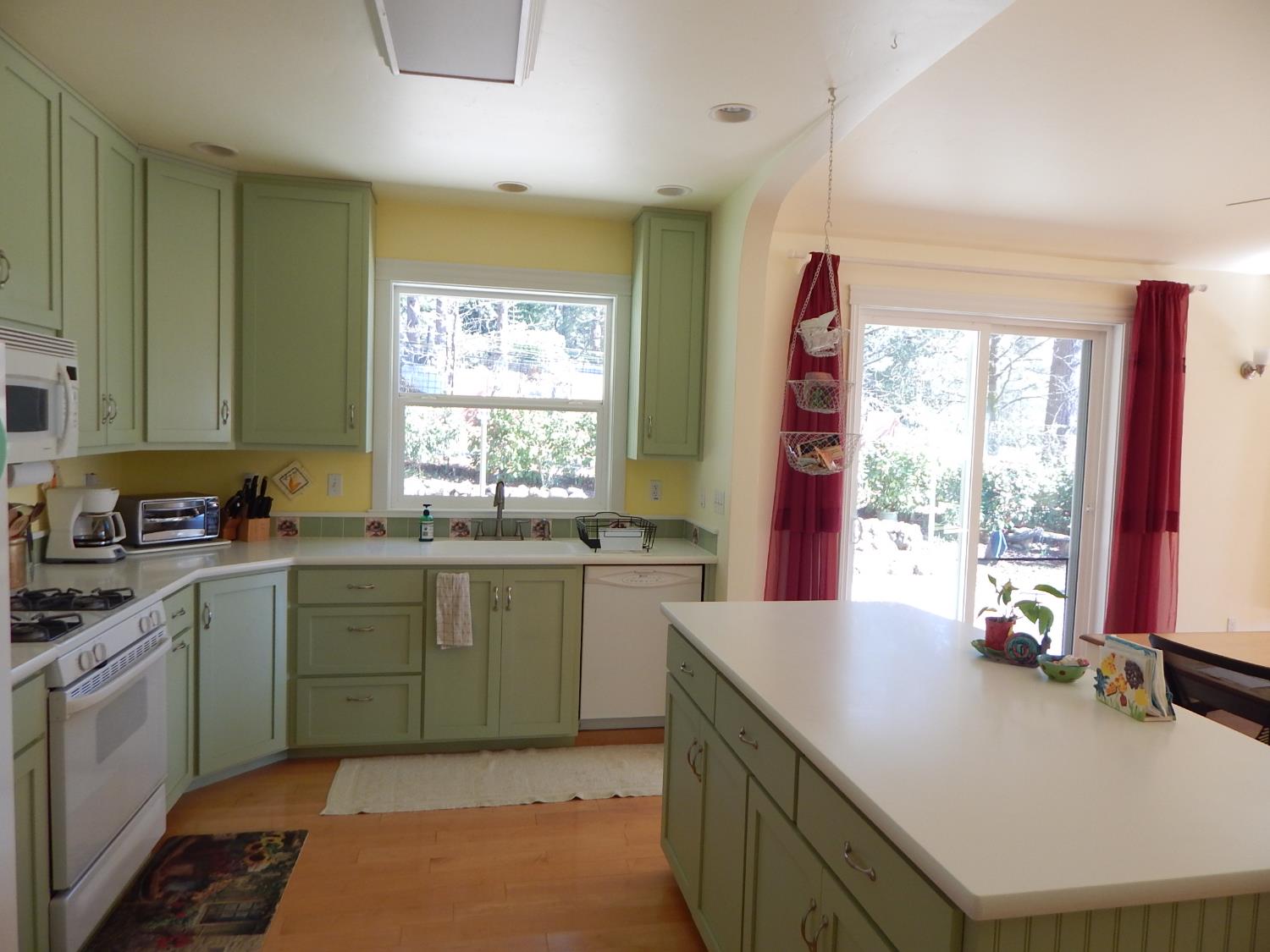 1717 Union Ridge Road Placerville, CA 95667 - Photo 16 of 55
