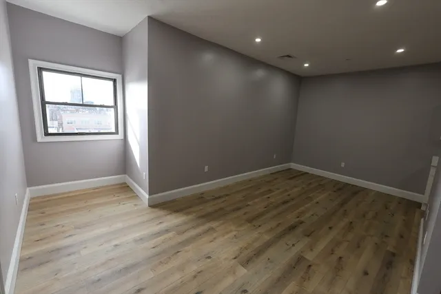 $1,900 | 66 Main Street, Unit 3A, Taunton, MA 02780