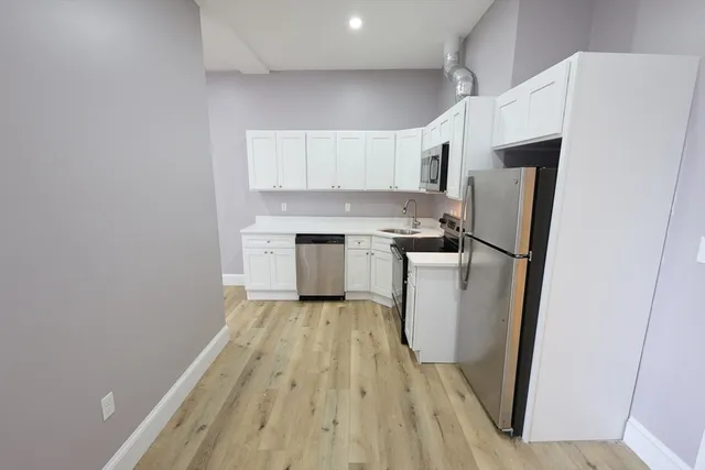 $1,900 | 66 Main Street, Unit 3A, Taunton, MA 02780