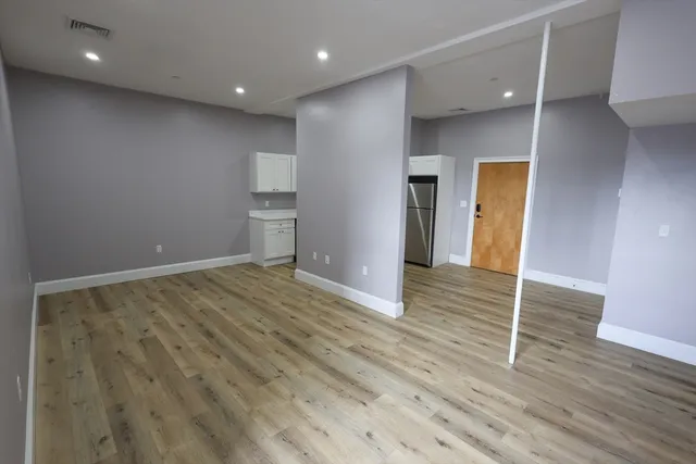 $1,900 | 66 Main Street, Unit 3A, Taunton, MA 02780