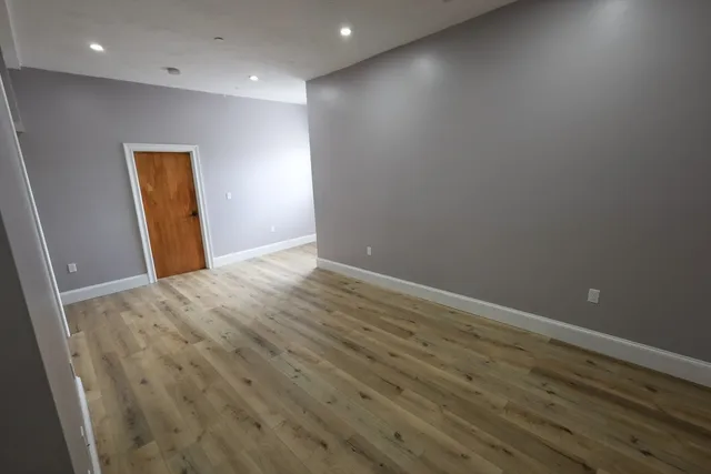 $1,900 | 66 Main Street, Unit 3A, Taunton, MA 02780