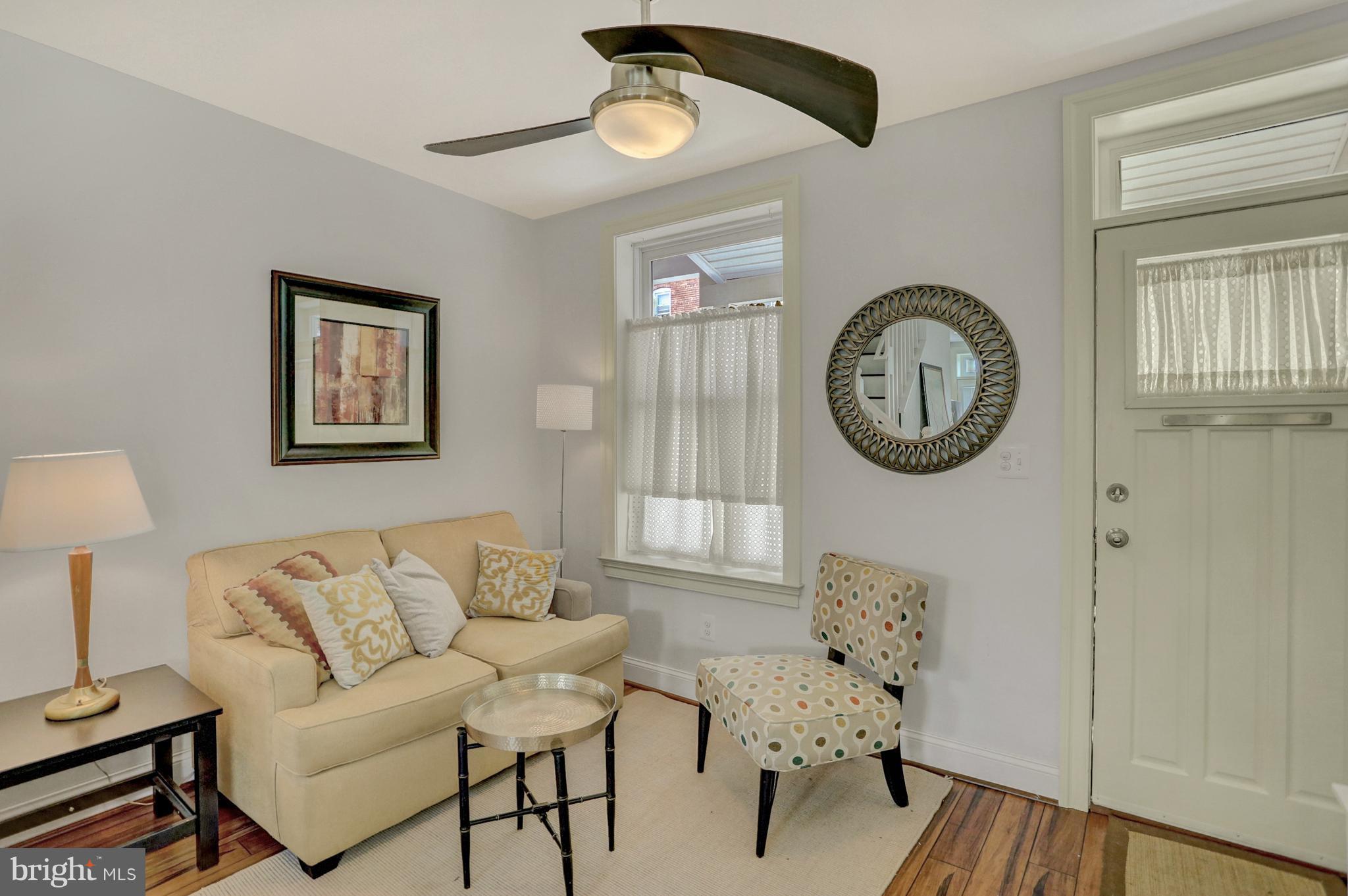 601 Harding Place Baltimore, MD 21211 - Photo 5 of 27 Lots of natural light in LR