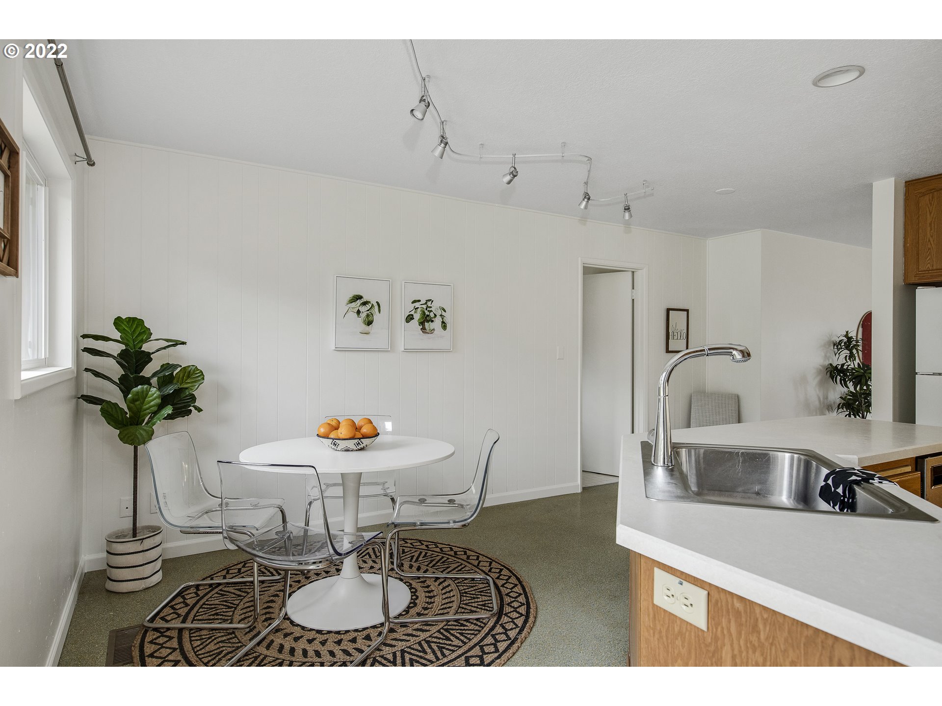 5841 Southwest Nebraska Street Portland, OR 97221 - Photo 13 of 30 Gallery Image 13