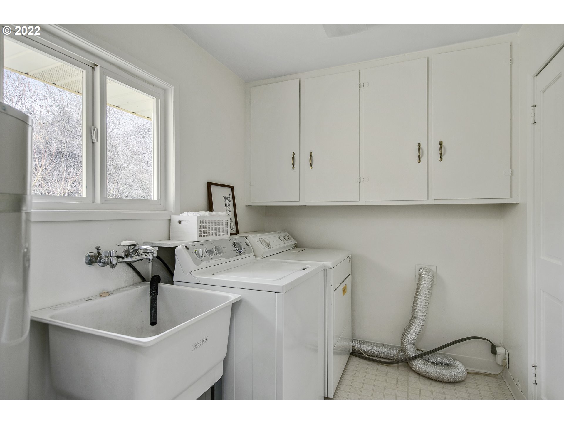 5841 Southwest Nebraska Street Portland, OR 97221 - Photo 25 of 30 Gallery Image 25