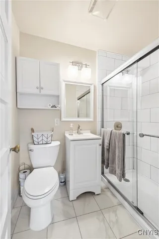 $2,700 | 40 Lakeview Circle, Unit 1, Skaneateles, NY 13152