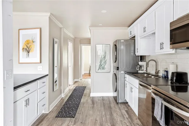 $2,700 | 40 Lakeview Circle, Unit 1, Skaneateles, NY 13152