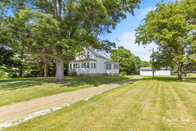 $240,000 | 7861 East 2250S Road, St. Anne, IL 60964