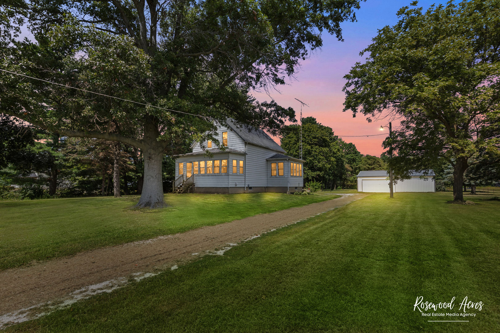 7861 East 2250S Road St. Anne, IL 60964 - Photo 2 of 29