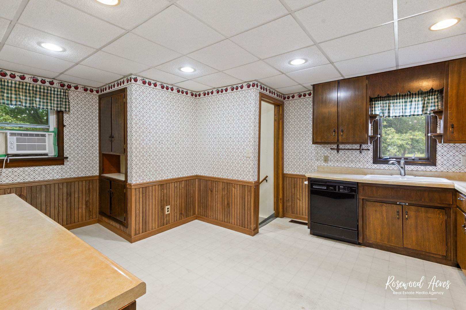 7861 East 2250S Road St. Anne, IL 60964 - Photo 4 of 29