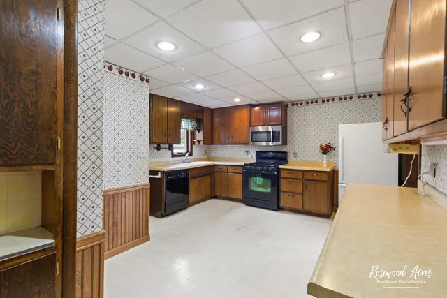 $240,000 | 7861 East 2250S Road, St. Anne, IL 60964