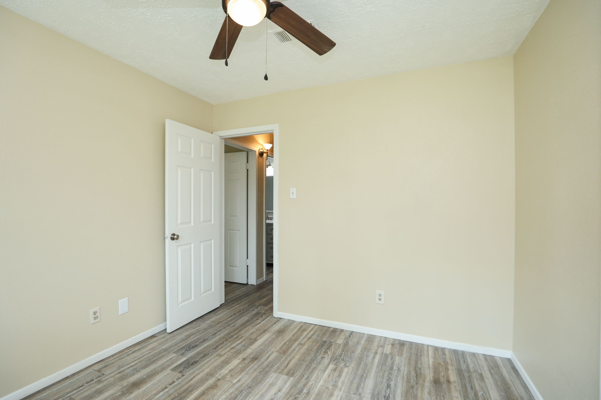 17307 Northchapel Street Spring, TX 77379 - Photo 20 of 41