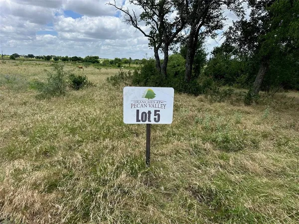 $120,000 | 5 Pecan Valley Drive, Gustine, TX 76455