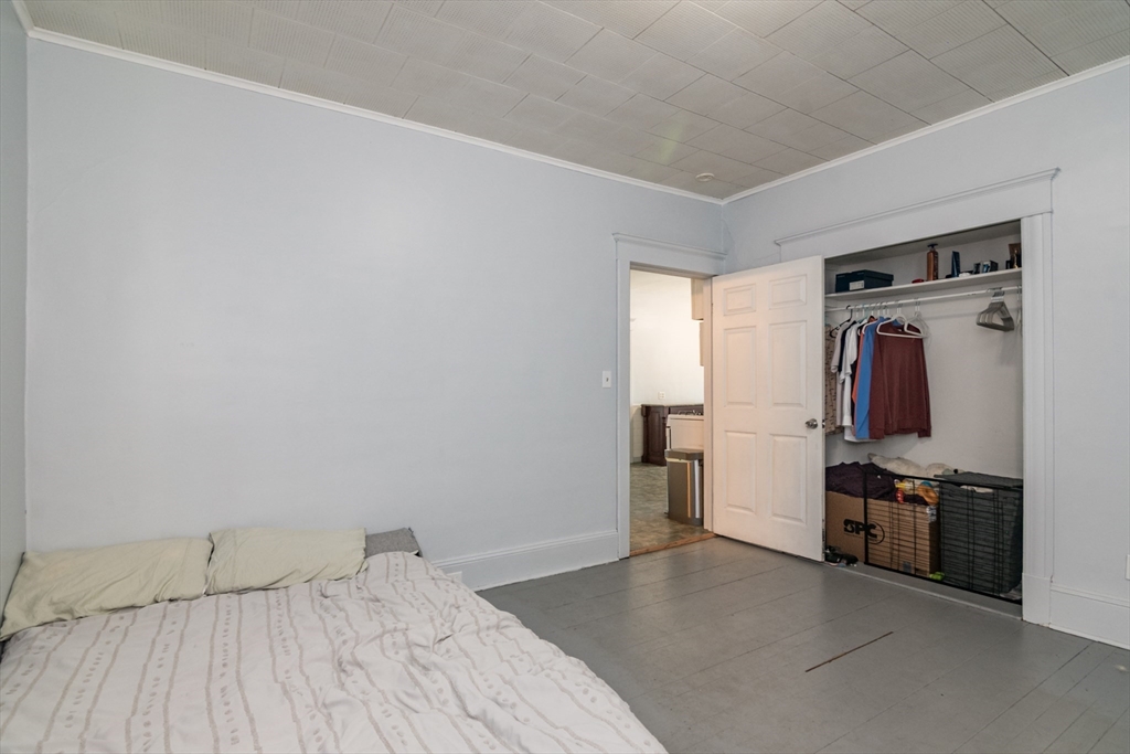 208 Prospect Street, Unit 1 Chicopee, MA 01013 - Photo 9 of 14