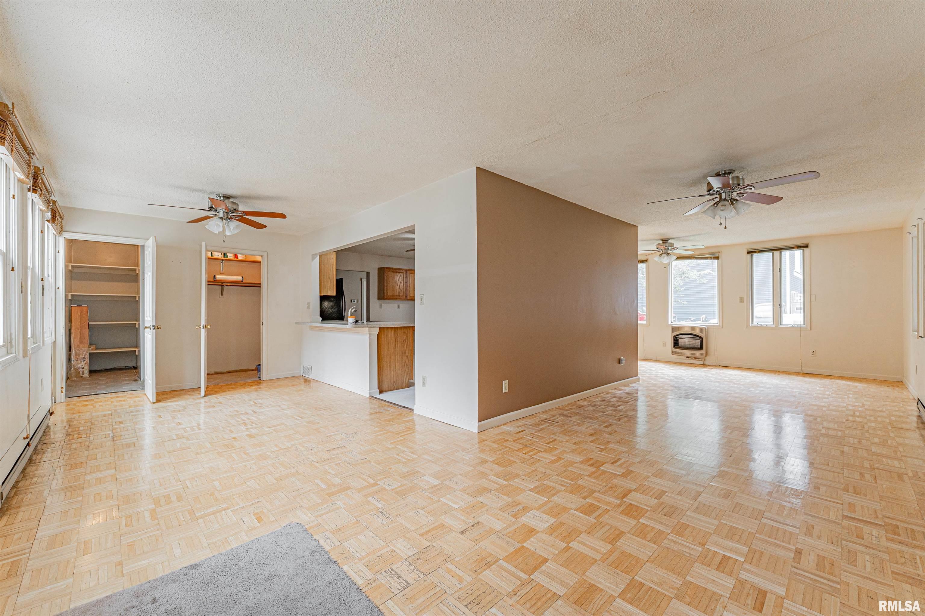603 West Jackson Street Athens, IL 62613 - Photo 12 of 26 Gallery Image 12