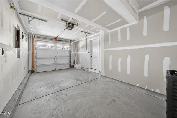 a view of a garage