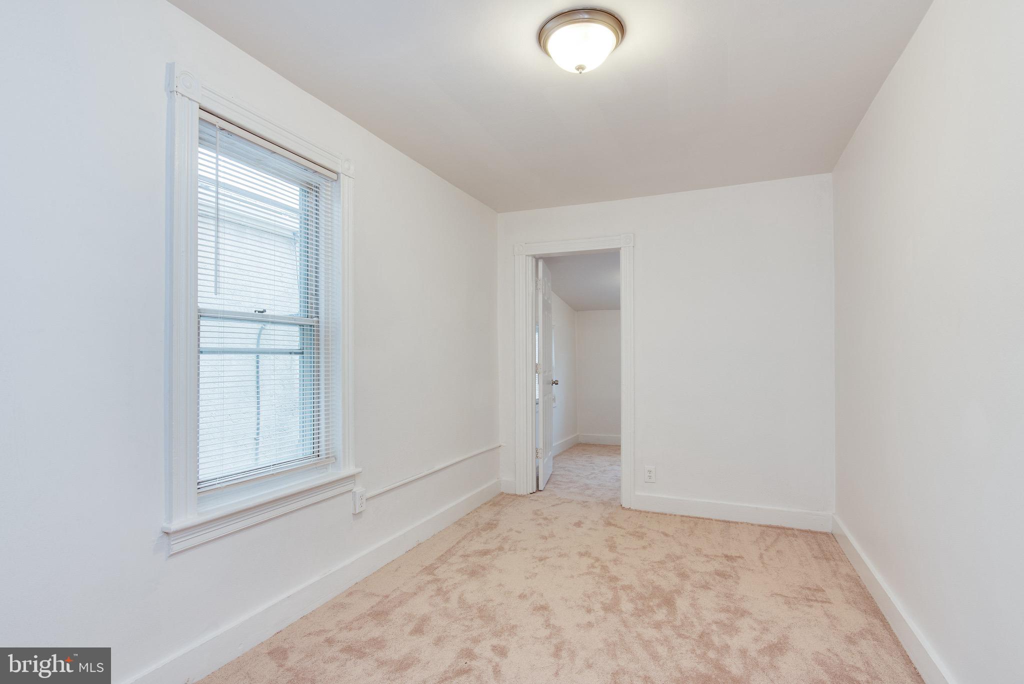 925 Locust Street Reading, PA 19604 - Photo 14 of 21 Gallery Image 14