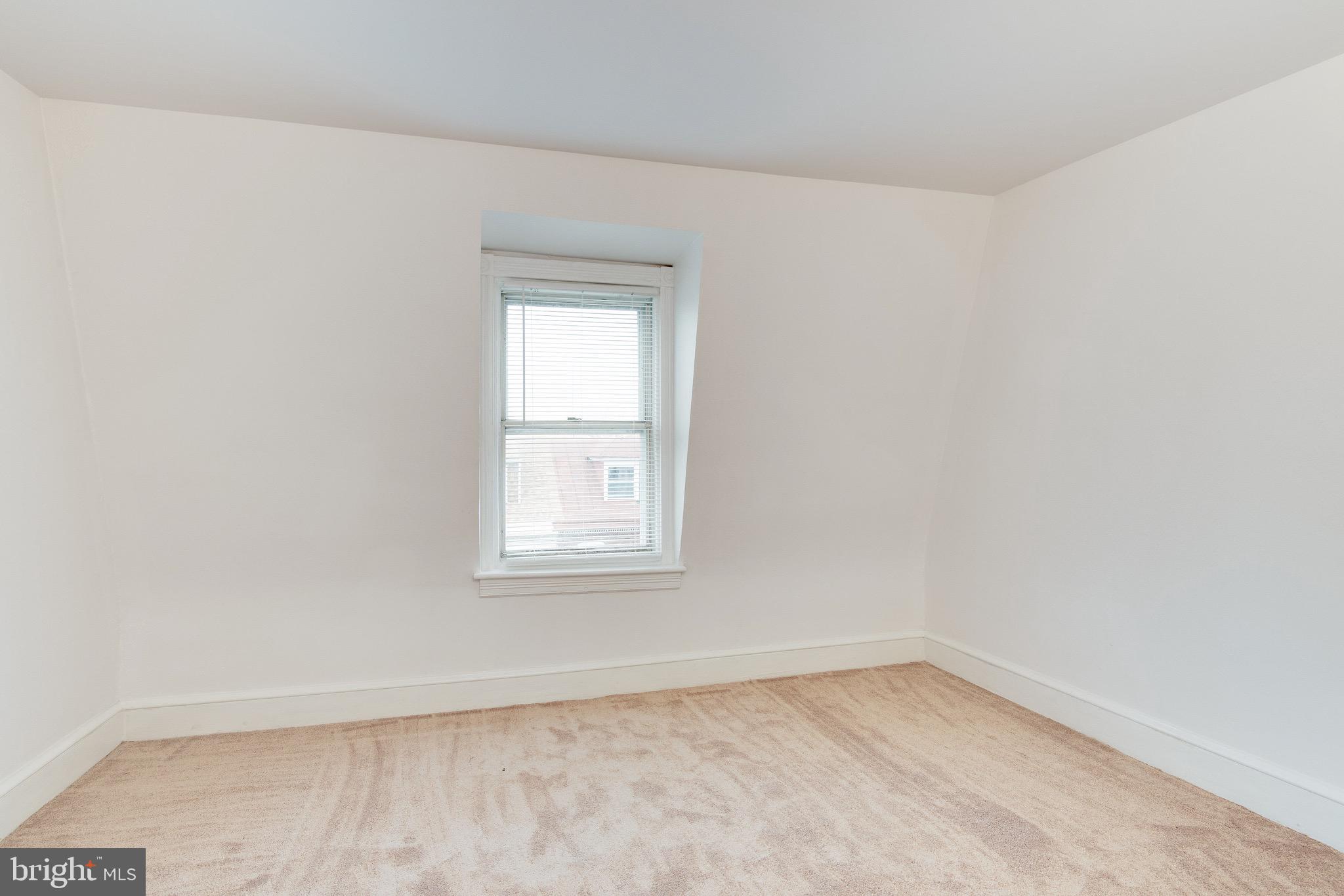 925 Locust Street Reading, PA 19604 - Photo 17 of 21 Gallery Image 17