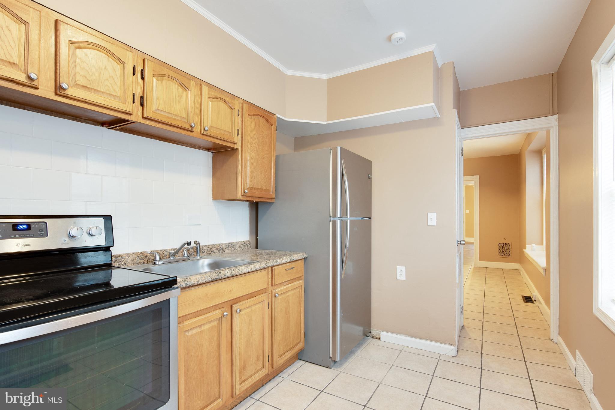 925 Locust Street Reading, PA 19604 - Photo 10 of 21 Gallery Image 10