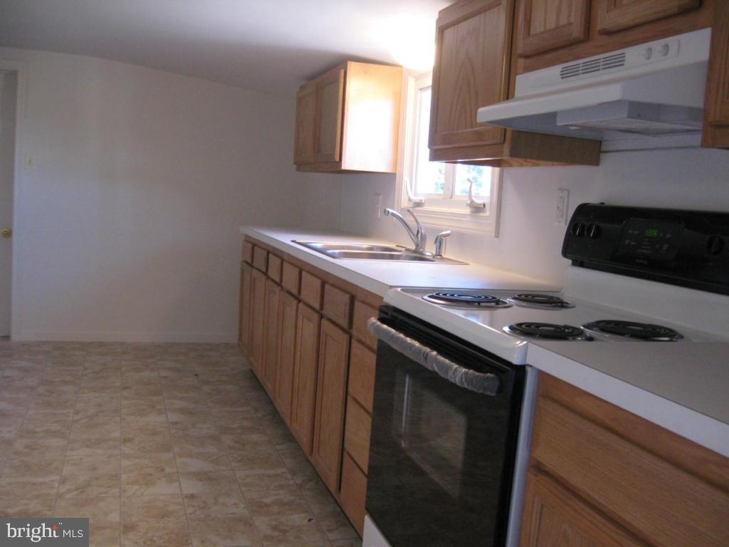 790 Raintree Road Columbia, PA 17512 - Photo 6 of 15 Gallery Image 6