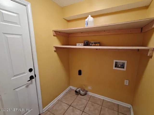 $2,450 | 4076 Everett Avenue, Middleburg, FL 32068