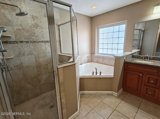 $2,450 | 4076 Everett Avenue, Middleburg, FL 32068