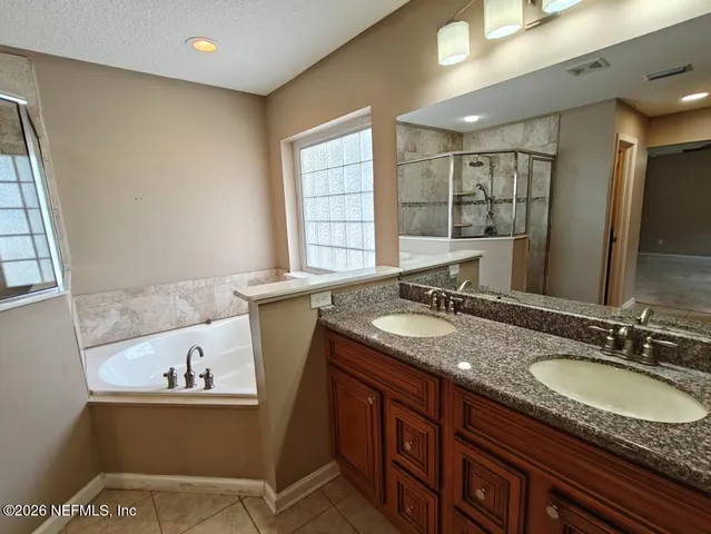 $2,450 | 4076 Everett Avenue, Middleburg, FL 32068