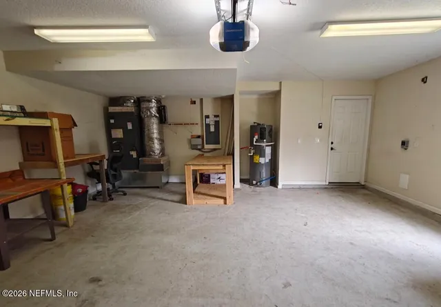 $2,450 | 4076 Everett Avenue, Middleburg, FL 32068