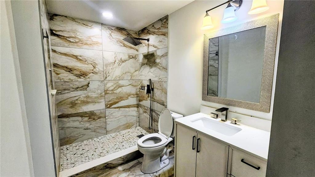 10505 Ash Rill Drive Alpharetta, GA 30022 - Photo 13 of 57