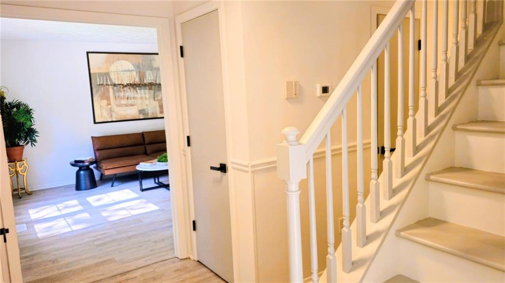 10505 Ash Rill Drive Alpharetta, GA 30022 - Photo 3 of 57