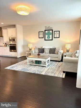 $4,500 | 22341 TrailView Crossing Terrace, Ashburn, VA 20148