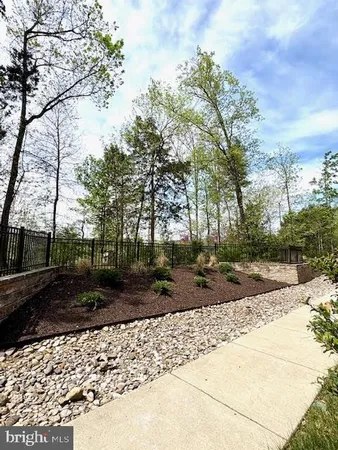 $4,500 | 22341 TrailView Crossing Terrace, Ashburn, VA 20148