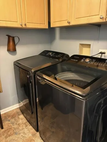 $295,000 | 1906 Ozark Parkway, Algonquin, IL 60102