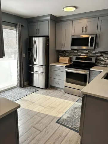 $295,000 | 1906 Ozark Parkway, Algonquin, IL 60102