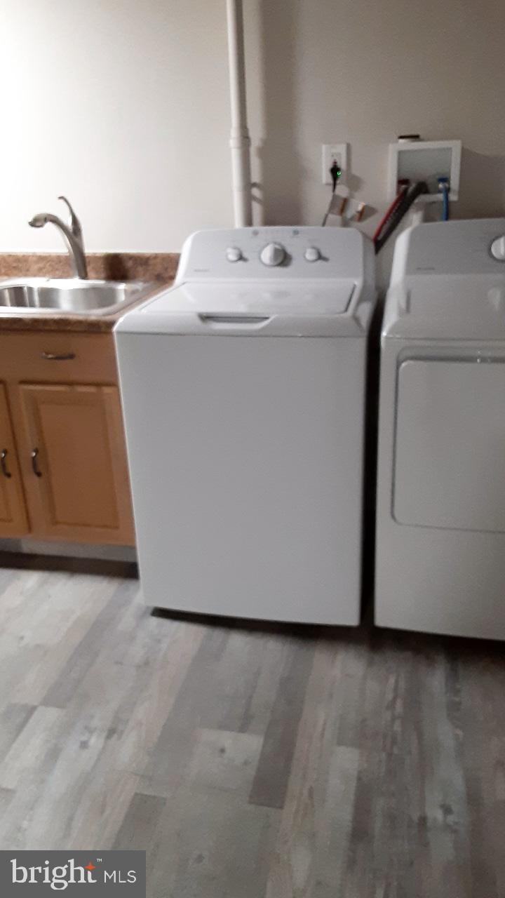 5505 Hillen Road Baltimore, MD 21239 - Photo 14 of 21 Washer & Dryer in Basement