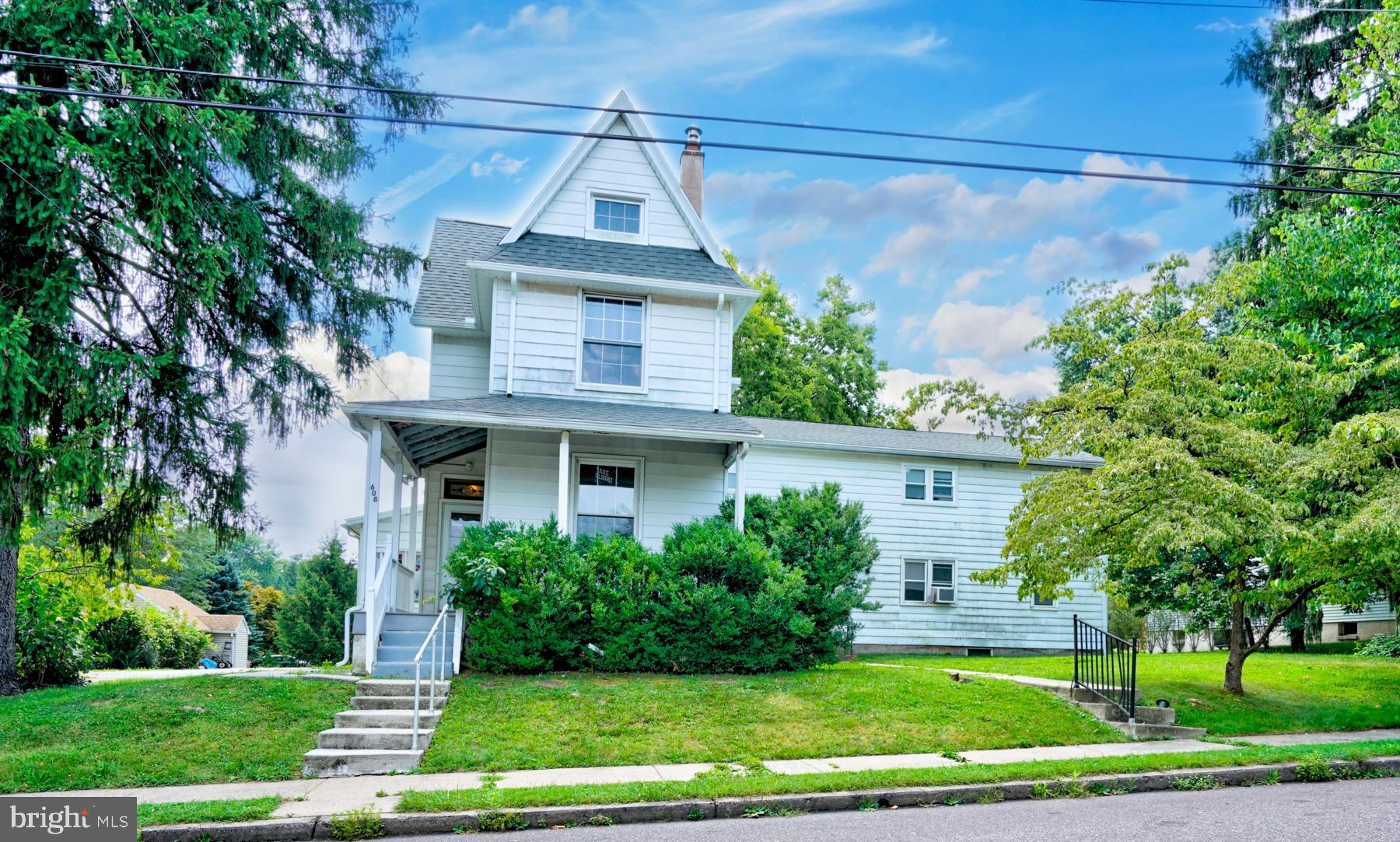 608 Heckel Avenue Spring City, PA 19475 - Photo 1 of 51 Gallery Image 1
