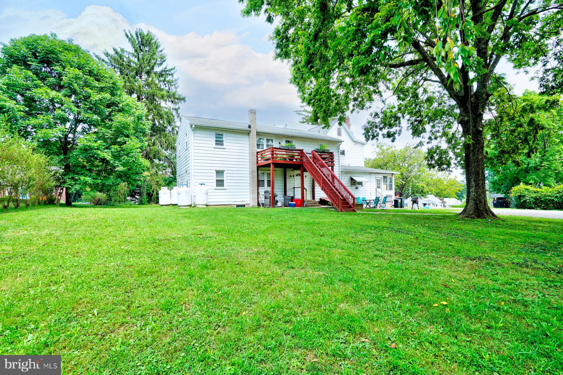 608 Heckel Avenue Spring City, PA 19475 - Photo 4 of 51 Gallery Image 4