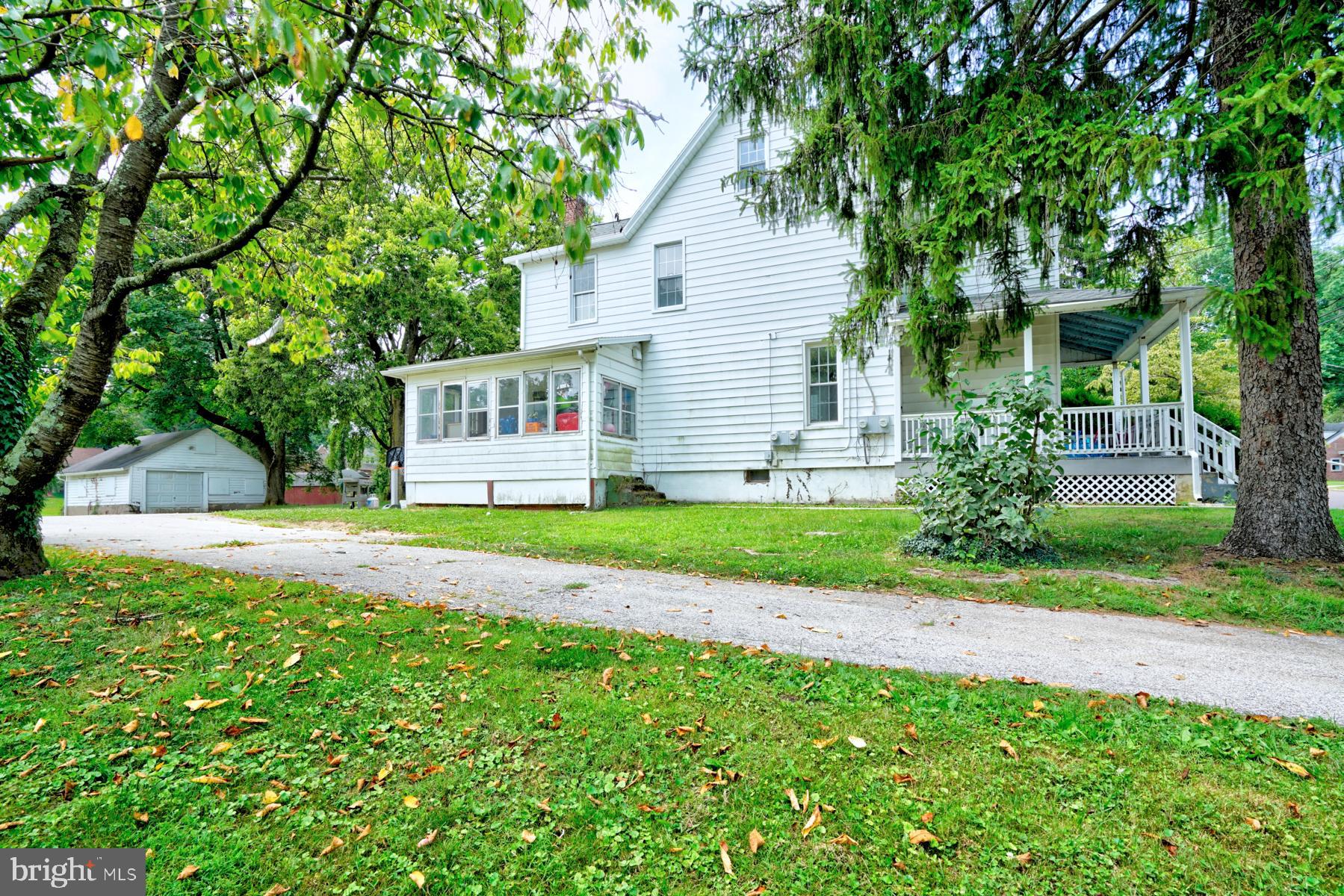 608 Heckel Avenue Spring City, PA 19475 - Photo 7 of 51 Gallery Image 7