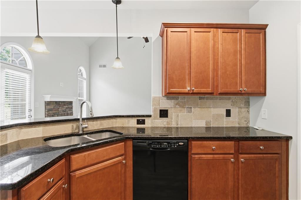 30 Roberson Drive Cartersville, GA 30121 - Photo 14 of 43