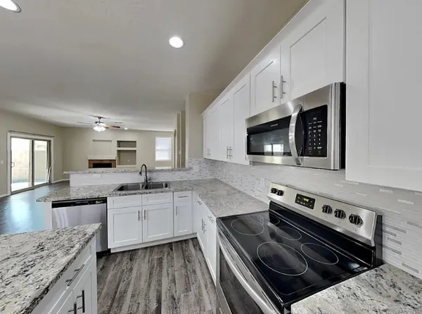 $2,045 | 12552 West Estero Lane, Litchfield Park, AZ 85340