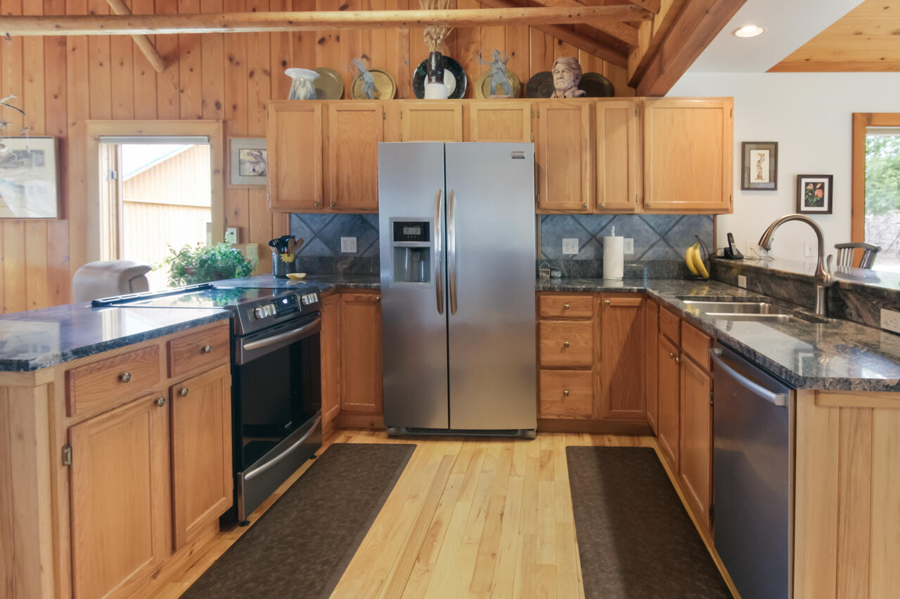 1670 North Haze Road Beulah, MI 49617 - Photo 24 of 68 20-Scene-22