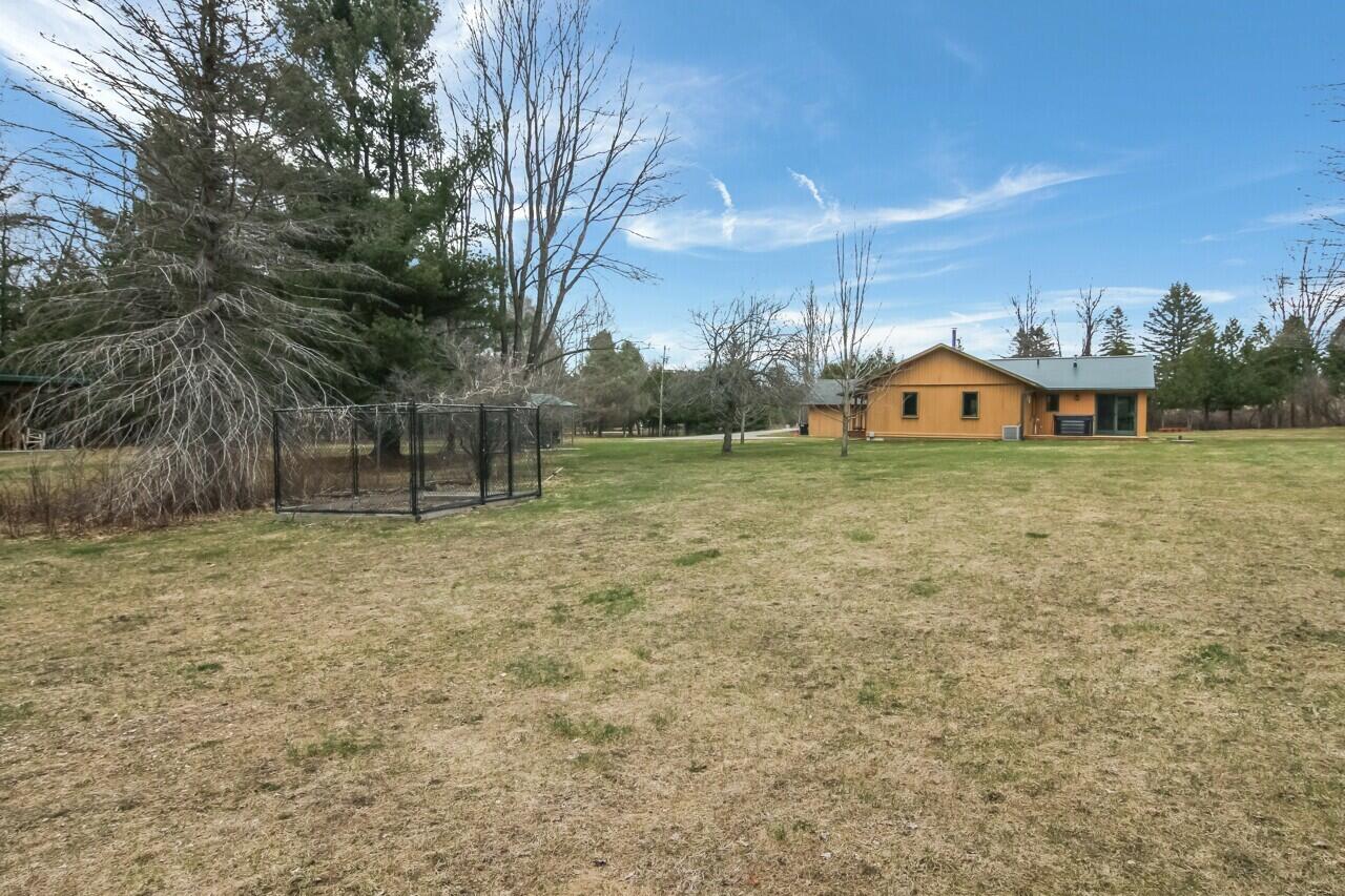 1670 North Haze Road Beulah, MI 49617 - Photo 63 of 68 59-Scene-62