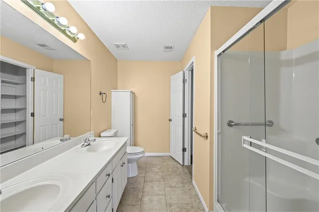 $290,000 | 1007 Southwest Blue Branch Drive, Grain Valley, MO 64029