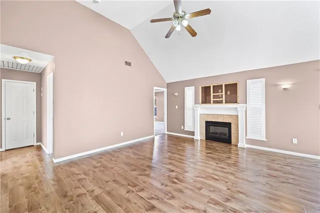 $290,000 | 1007 Southwest Blue Branch Drive, Grain Valley, MO 64029