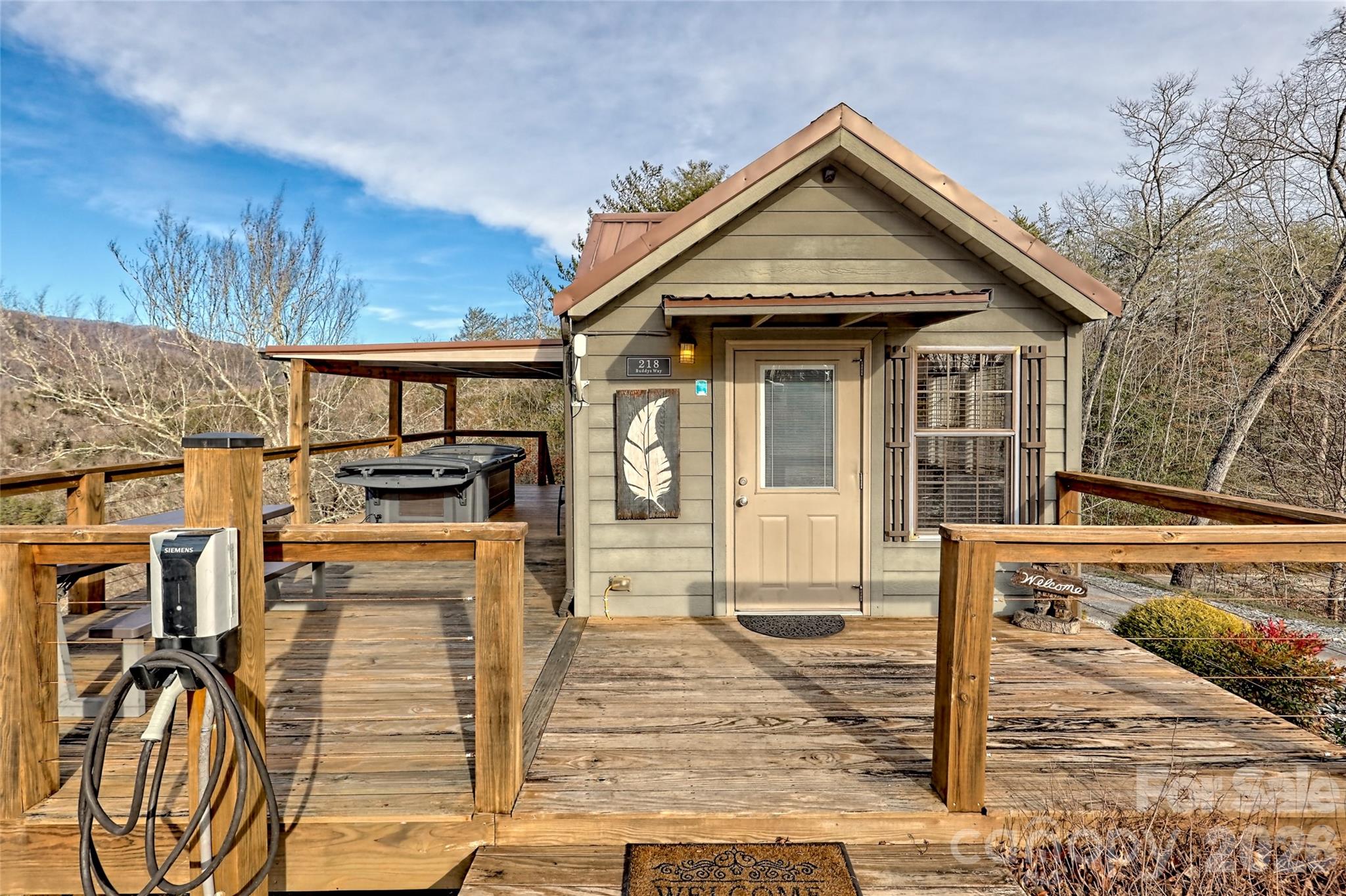 1628 Round Hill Road Bryson City, NC 28713 - Photo 5 of 47